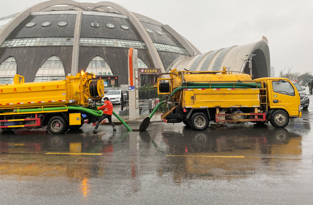 271广州路商场管道清淤